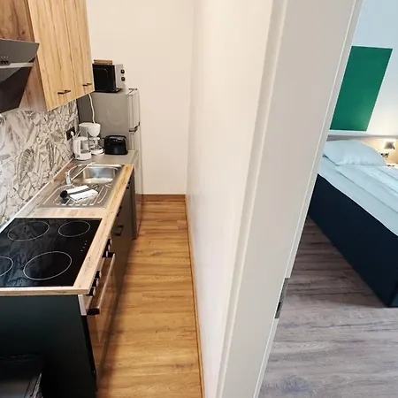 Hive - Luehnde 15 Min Zur Messe