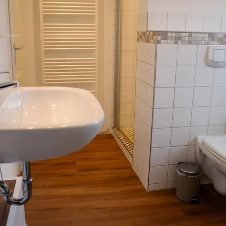 Hive - Luehnde 15 Min Zur Messe Apartman
