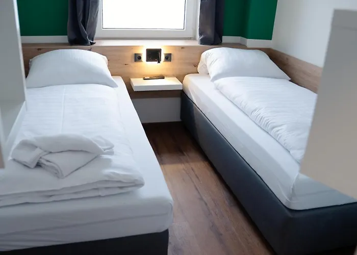 Hive - Luehnde 15 Min Zur Messe Appartement